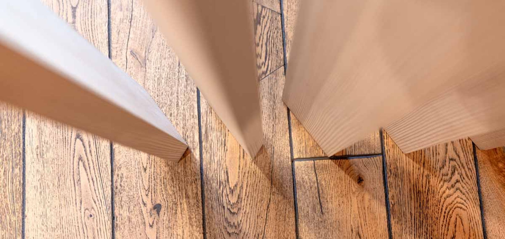 Drehbare Holzlamellen für Büro, Bad, Flur und Wohnraum