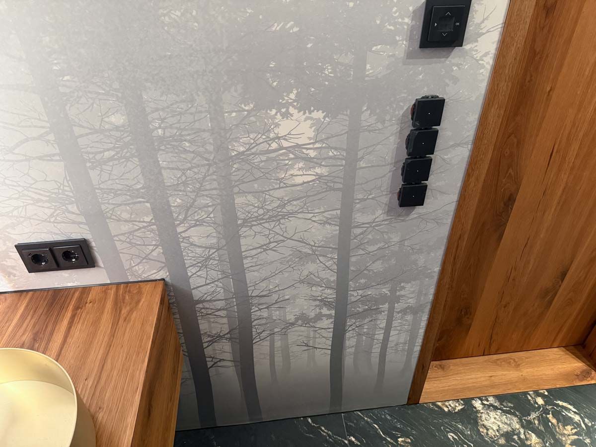 lamellenwand-bad-dusche-altholz-wohnung-rosenheim-07