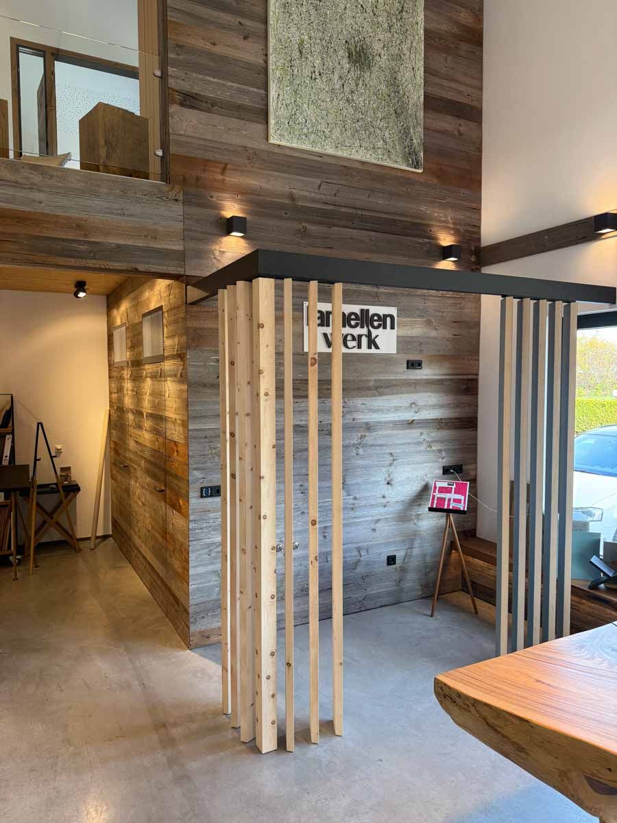 drehbare-lamellenwand-showroom-stephanskirchen-01