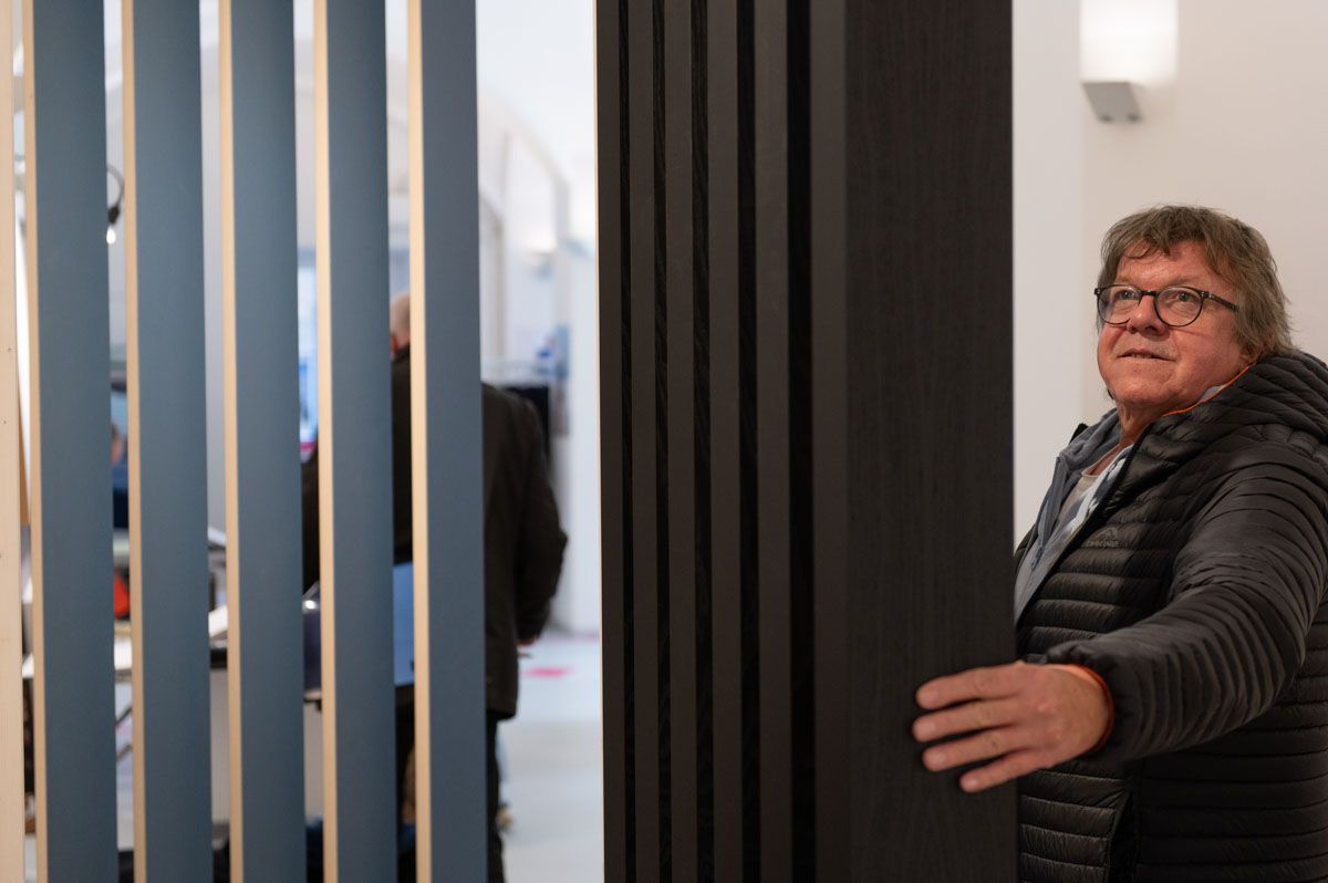 lamellenwand-messestand-lamellenwerk-blickfang-10