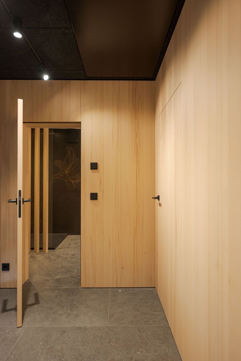 lamellenwand-tanne-dusche-wc-wohnung-rosenheim-01