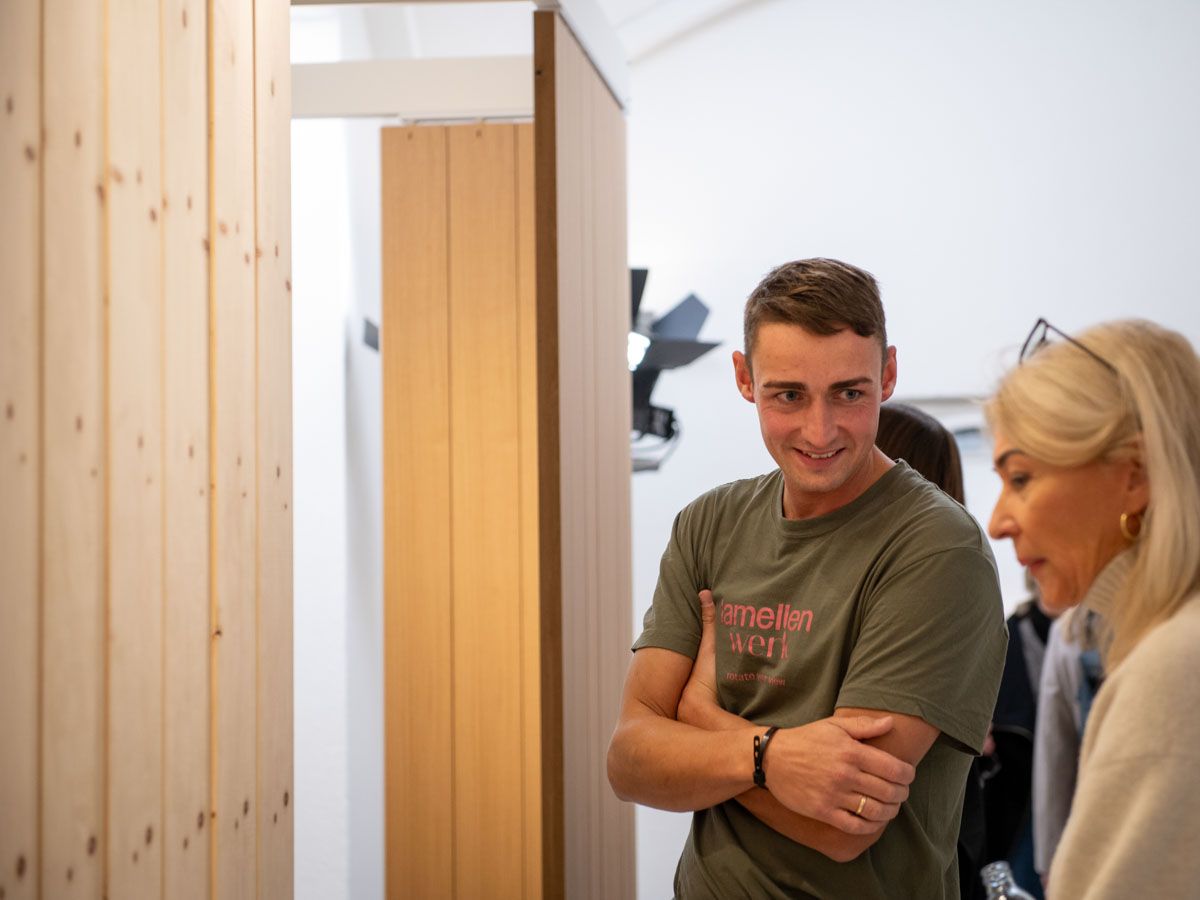 lamellenwand-messestand-lamellenwerk-blickfang-22